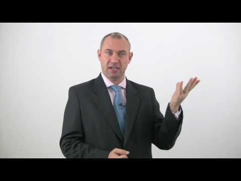 Ep 5.私は私の手で何をしますか - プレゼンテーションのスキル - パブリックスピーキング (Ep 5. What Do I Do With My Hands - Presentation Skills - Public Speaking)