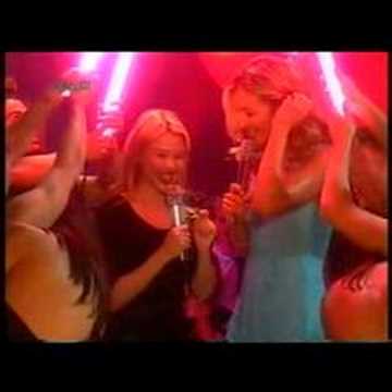 Kylie Minogue Interview @ CD:UK (2)