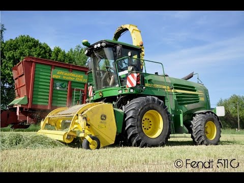 John Deere 7350i und Fendt Schlepper - Grünroggenhäckseln für BGA