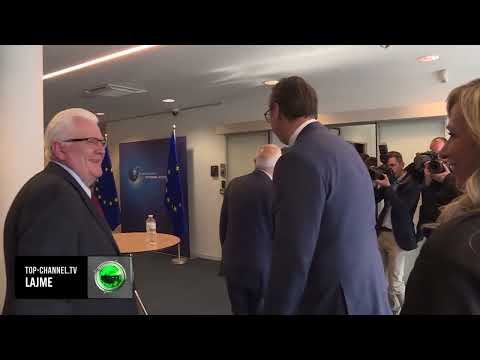 Top Channel/ SHBA “paralajmëron” Vucicin: Kujdes me provokimet ndaj Kosovës!