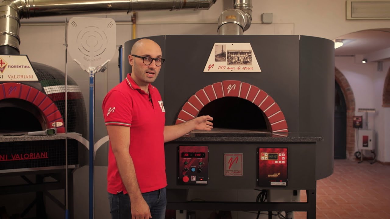 Video thumbnail for Trento Valoriani Rotativo 120 Gas and Wood Fired Pizza Oven with Rotating Deck, Red Iridium Mosaic – 100,000 BTU