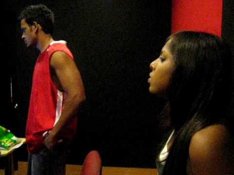 MOZAMBIQUE HIP HOP-lil b gravando ao vivo na Mad gear records