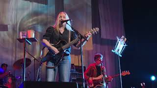 Liz Phair "Go West" "Cinco De Mayo" &amp; "Johnny Feelgood" Palace Theatre St. Paul 9/16/26