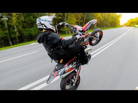 KTM EXC 125 vs Husqvarna TE 125 | AWESOME SOUND!