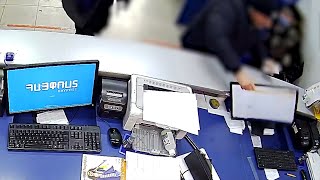 Հաճախորդը ՀայՓոստ-ի հղի աշխատակցուհուն ծեծել է, երբ վերջինս ասել է, որ նրա անունով ծանրոց չկա