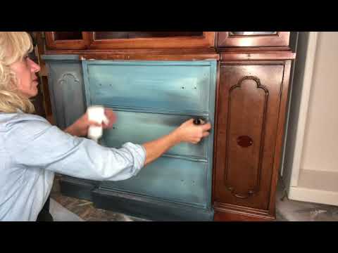 HOW TO BLEND PAINT ON FURNITURE EASY DETAILED