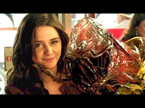 Psychic  Man Is Able To See Ghost That Lick His Girlfriend Meaning Danger Is Near