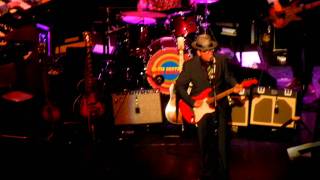 Leave My Little Kitten Alone - Elvis Costello - Los Angeles - May 11, 2011