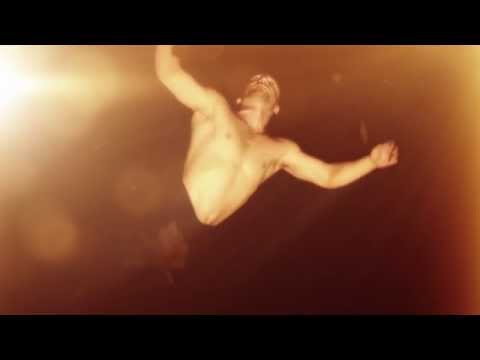 KingLMan. Vultures' Bazaar feat  Earl Sixteen. Icarus Version.