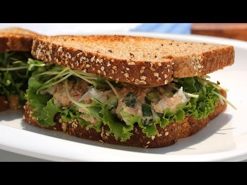 ツナサンド(참치 샌샌메라마드위치) (Tuna sandwich (참치 샌드위치))
