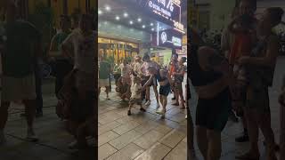 Download lagu A very interesting interaction#dance #bengbeng #funny #breaking mp3