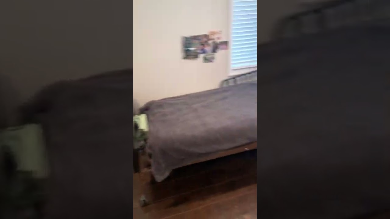 18   Private Bedroom3