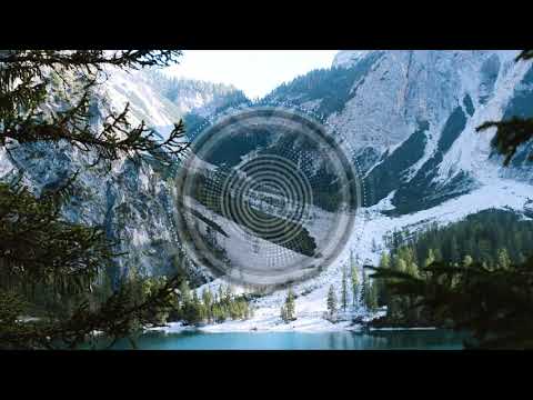 Wuachuma - Beyond the Mountains & the Sea [Saisons]