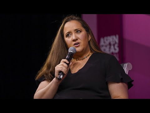 In Lieu of Fun, Episode 288: Adrienne LaFrance Talks QAnon