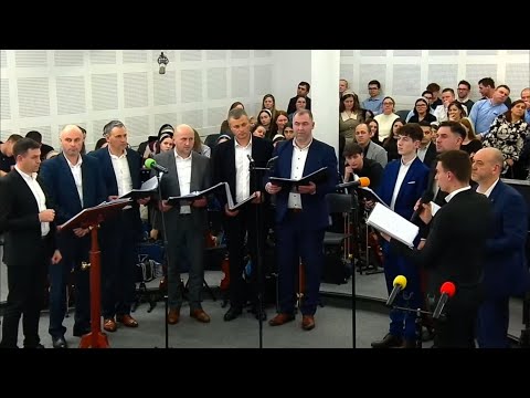 Grup de frați - Ipotești - Viitorul e o taină