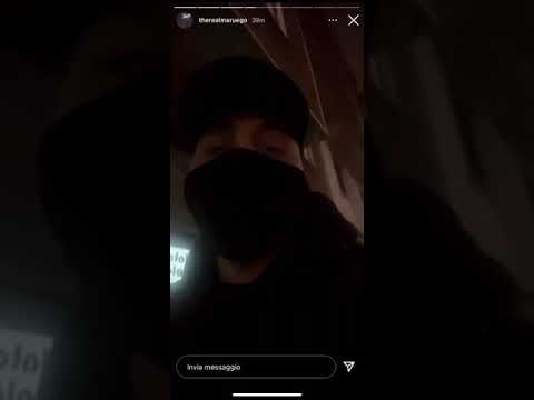 Maruego viene fermato dagli agenti di polizia poi succede il delirio ……