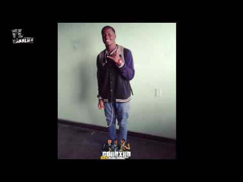 (( MONTAGEM - ELA  VEM PRA SENTA NO CRL ))