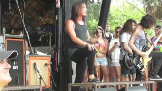 The Word Alive - Like Father Like Son (live Warped 2011)