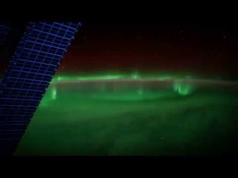 Ajukaja & Andrevski - Looking For Something That's Not There