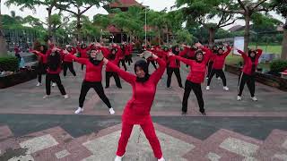 Download lagu Senam kewer kewer// viral//Go'tik senam Bali mp3 Download lagu Senam kewer kewer// viral//Go'tik senam Bali mp3