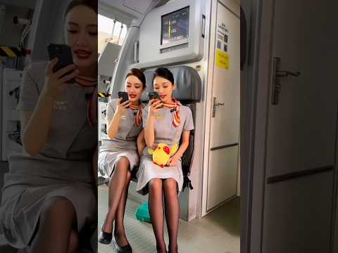 漂亮可爱的空姐