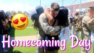 MARINE HOMECOMING DAY | 6 MONTH DEPLOYMENT!