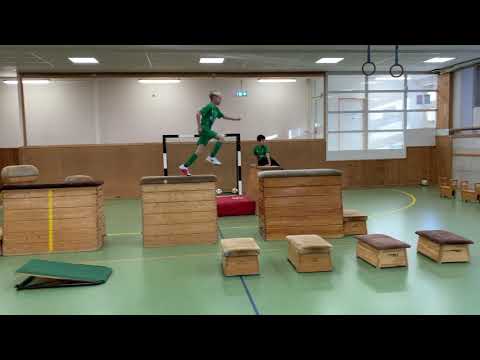 Bollstanäs SK P13:3 Träning inomhus