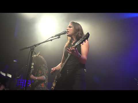 '4K' Laura Cox, If you wanna get loud', Release party, Paris, 'Le Trabendo', 04.12.2019