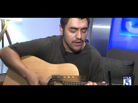 Thumbnail for "Scarypoolparty" stops by for a acoustic jam Session by Jam session