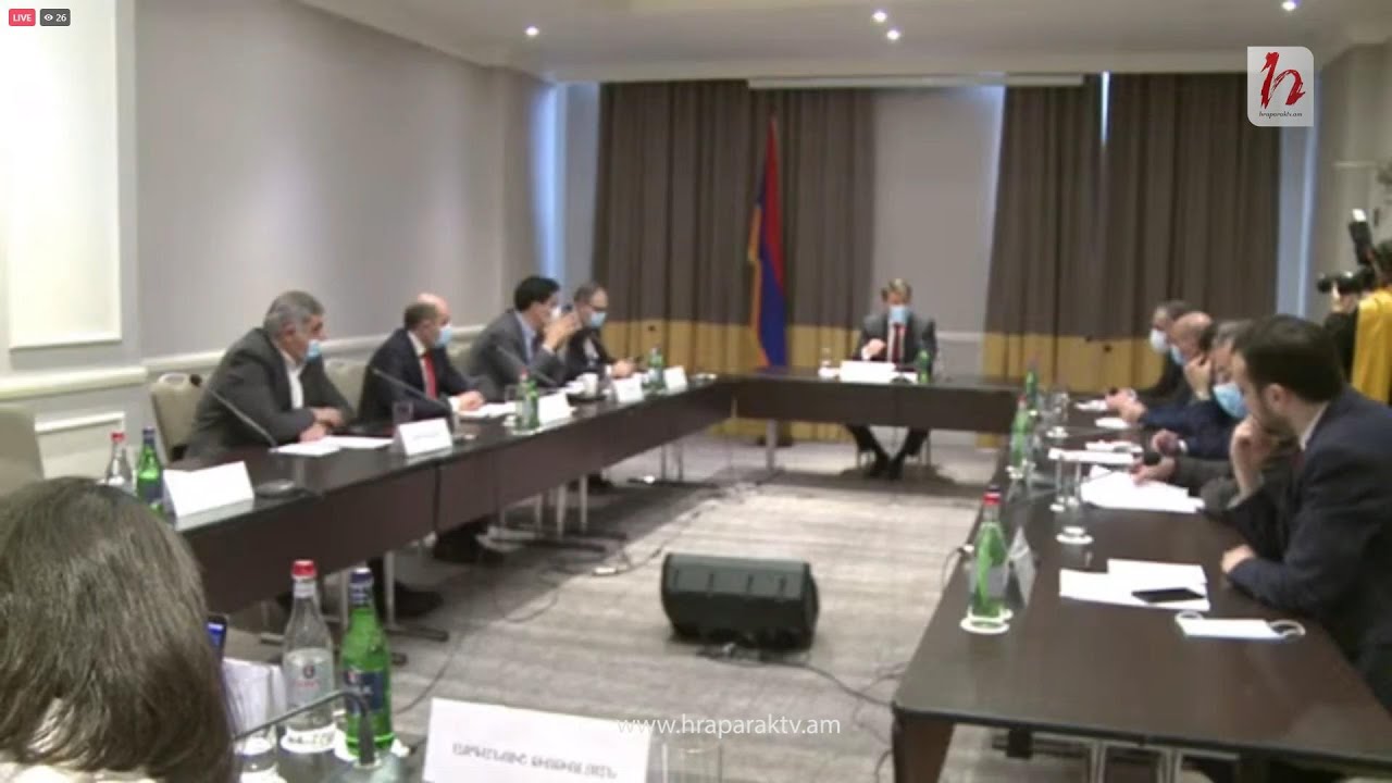Սահմանադրական բարեփոխումների խորհրդի անդրանիկ նիստ. ուղիղ