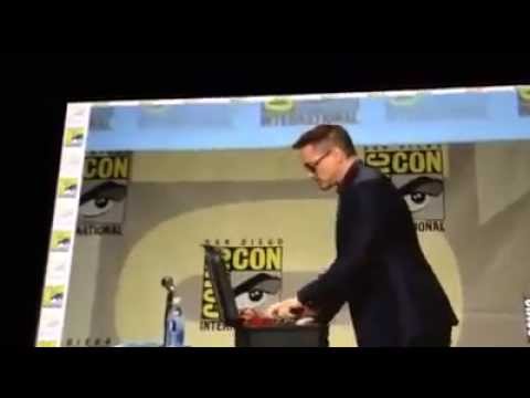 Robert Downey Jr-Marvel Comic Con 2014