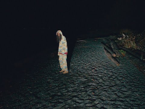 Hugo Kafumbi - Chance Eloko Pamba (Official Music Video)