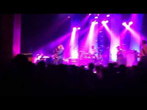 Gimme a sign by Nigel Hall played with The Warren Haynes Band