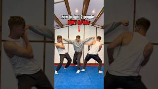 Download lagu How to fight 2 people?… mp3