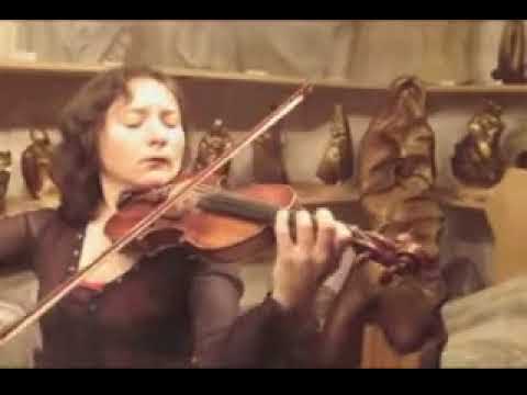 Likah ART( Ludmila ARTAMONOV), violon - J. S. BACH - Sonate G-moll BWV 1001