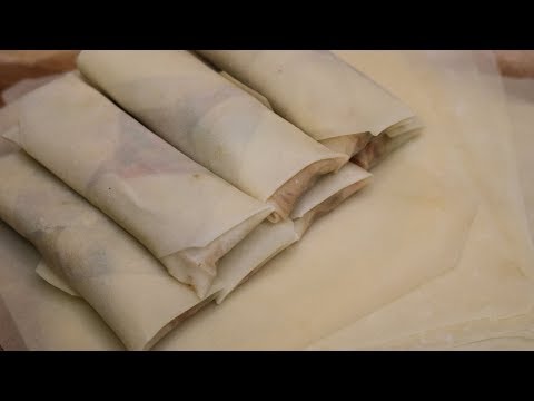 Basic Recipes - Homemade egg roll wrappers [自制春卷皮]