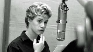 Sweet Adonis  CAROLE KING