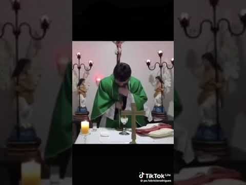 HOMENAGEM PADRE FABRÍCIO RODRIGUES QUE FALECEU ESSE ANO