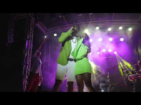 Isasha and Sabrina Francis - Don't You Know live - at Wide Open 2024