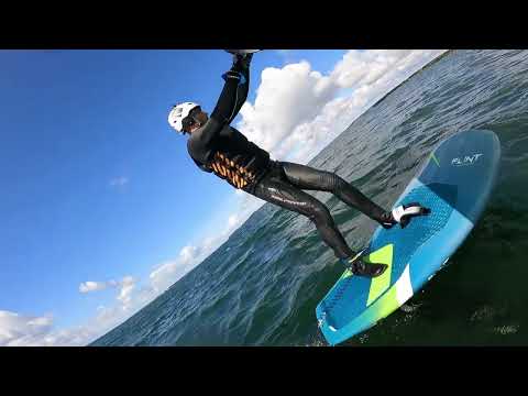 Wingfoilen Light Wind Gong Flint + X-over XXL + 7qm Duotone Slick