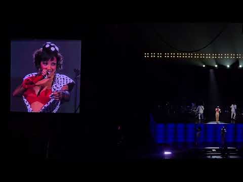 \Take Me Dancing\ - Doja Cat Live in Manila 2025 #TourMaVie [4K] | trina.ph