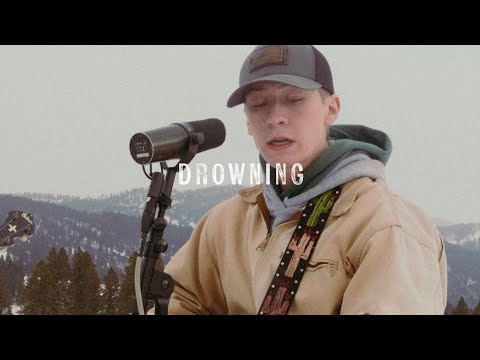 Sam Barber - Drowning (Live from Mountain)