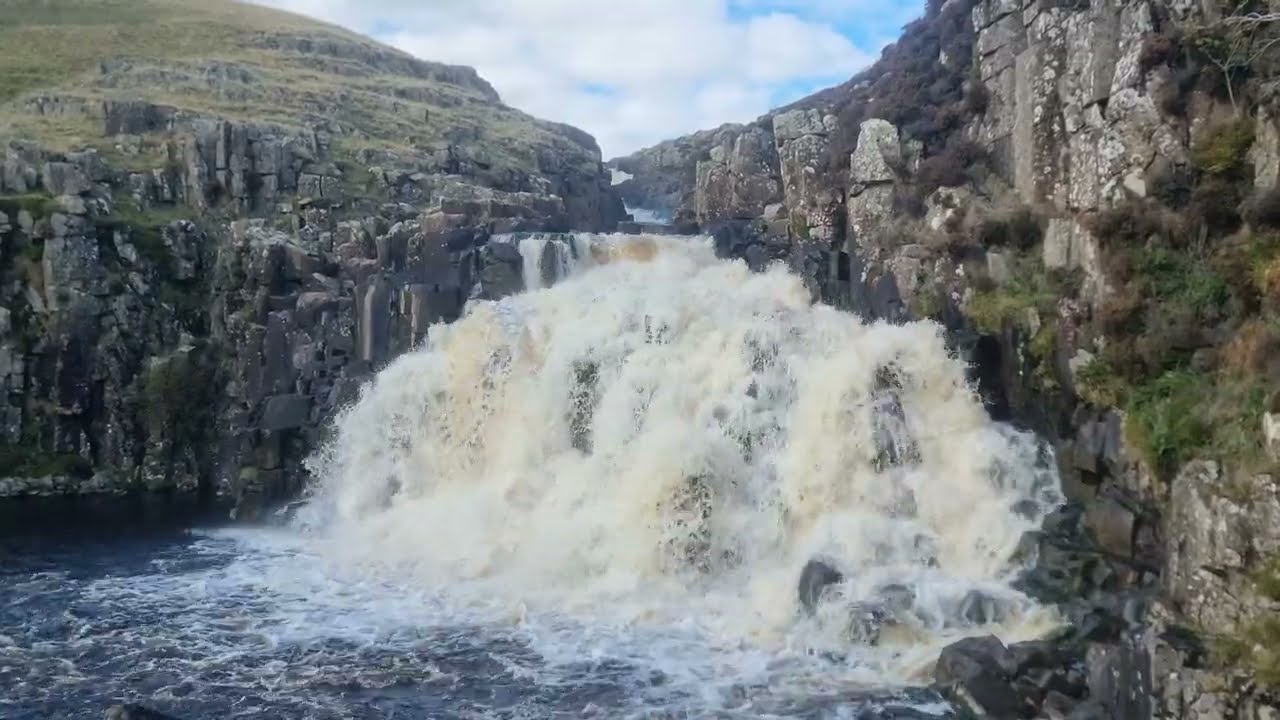 Cauldron Snout, Roaring Powerful Waterfall White Noise – Deep Sleep & Heavy Waterfall Ambience
