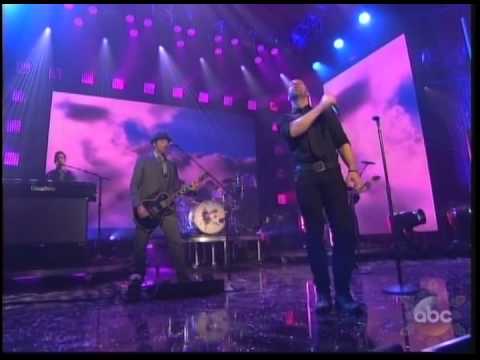Daughtry performs Waiting for Superman live from Hollywood for the 2014 Rockin' New Years Eve Party