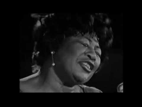 Ella Fitzgerald w the Tommy Flanagan Trio - Jazz Festival Antibes, France 1969