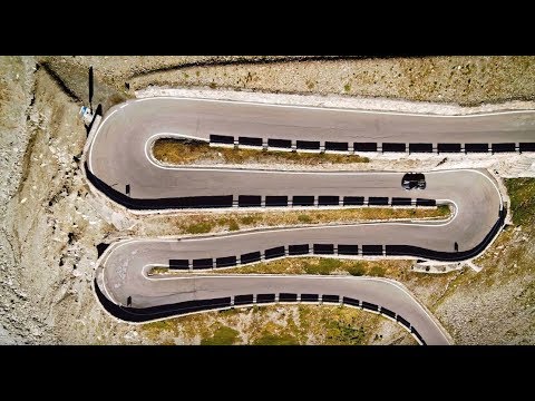 Stelvio – Porsche Drive Pass Portrait
