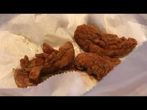Summer NAMM 2017 - Hot Chicken at Bolton's.