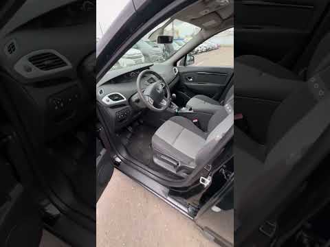 фото renault grand scenic iii 0