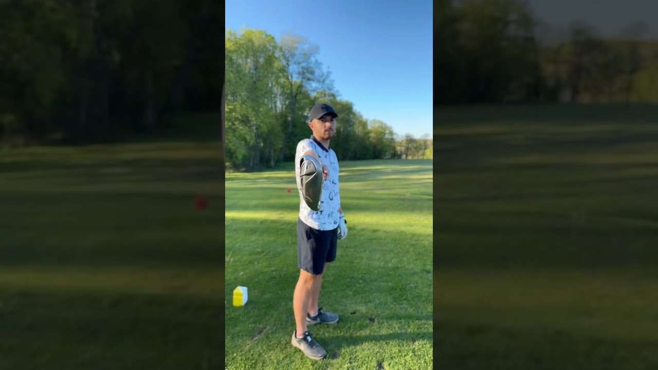 @Alexknox2 hitting all the TikTok golf trends this summer