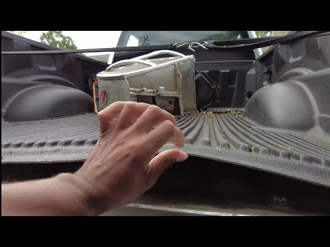 Drop in V.S. Spay in bed liner? *Which do YOU think is better? & MAJOR FLAW IN FORD DESIGN!